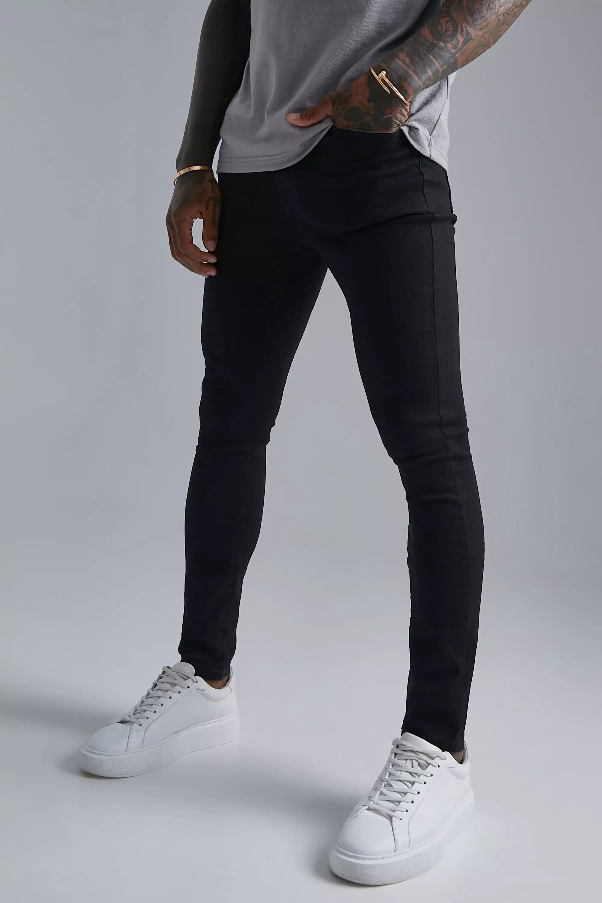 Skinny jeans best sale and nikes